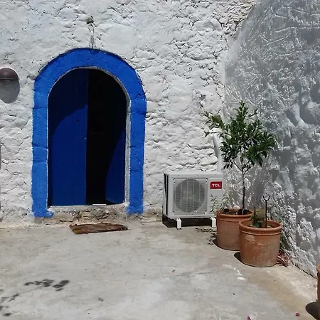 The Old Traditional Hause